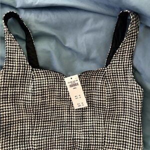 Abercrombie & Fitch Black and White Houndstooth Crop Top